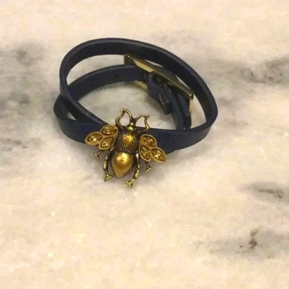 Leather bee bracelet new - Picture 2 of 6